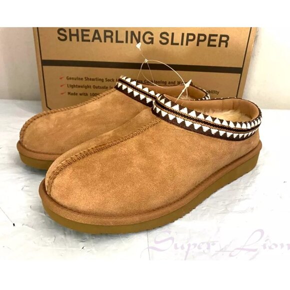 New Kirkland Signature Unisex Shearling Slippers - Picture 4 of 7